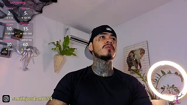 JordanSmiith  online show from October 2025 08:21:02 PM