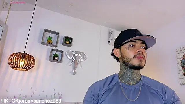 Snapshot of JordanSmiith_ chatting on February 2026 10:16:02 PM JordanSmiith online show from February 2026 10:16:02 PM