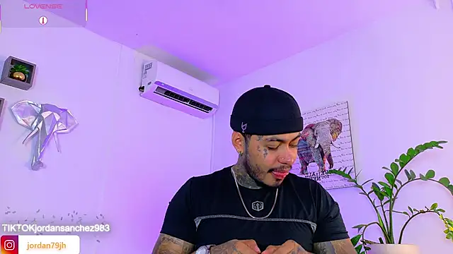 JordanSmiith  online show from June 2026 09:53:02 PM