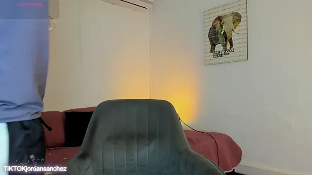 Snapshot of JordanSmiith_ chatting on January 2026 09:07:02 PM JordanSmiith online show from January 2026 09:07:02 PM