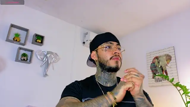 Snapshot of JordanSmiith_ chatting on March 2026 08:16:02 PM JordanSmiith online show from March 2026 08:16:02 PM