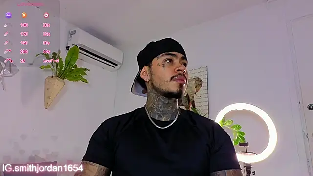 JordanSmiith  online show from November 2025 08:41:02 PM