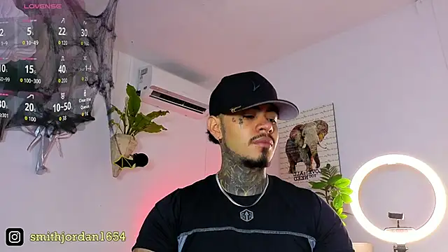 JordanSmiith  online show from November 2025 08:45:01 PM