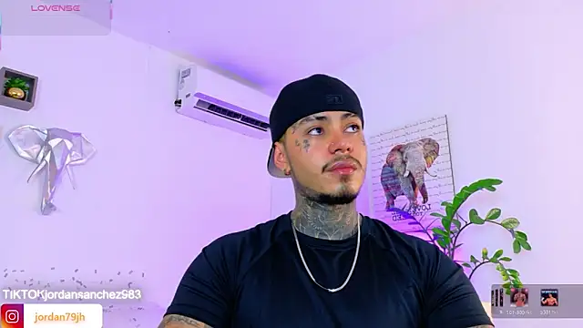 JordanSmiith  online show from May 2026 09:11:02 PM