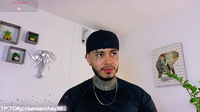 Snapshot of JordanSmiith_ chatting on February 2026 07:58:02 PM JordanSmiith online show from February 2026 07:58:02 PM