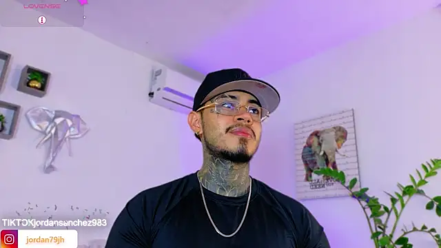 JordanSmiith  online show from March 2026 08:45:01 PM