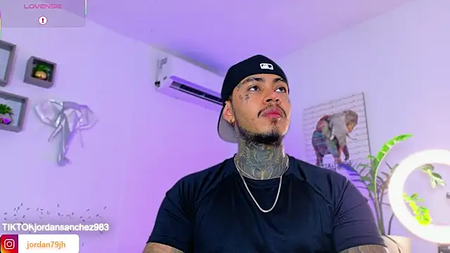 JordanSmiith  online show from May 2026 08:56:02 PM