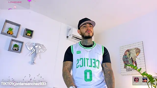 Snapshot of JordanSmiith_ chatting on February 2026 09:14:02 PM JordanSmiith online show from February 2026 09:14:02 PM