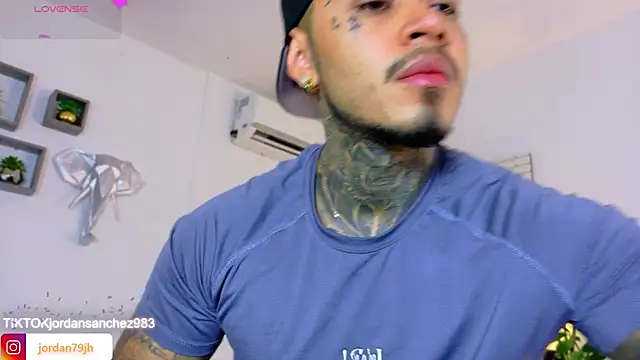 JordanSmiith  online show from March 2026 08:14:02 PM