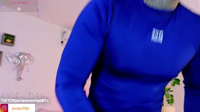 JordanSmiith  online show from May 2026 08:45:02 PM