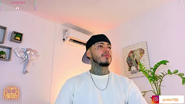 JordanSmiith  online show from July 2026 10:09:01 PM