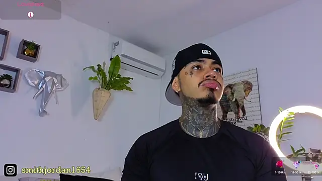 JordanSmiith  online show from September 2025 08:59:01 PM