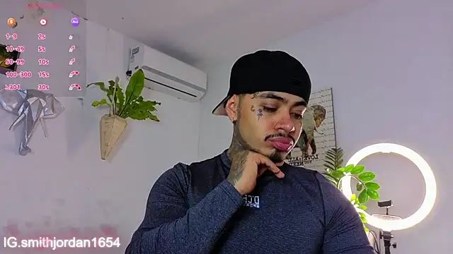 JordanSmiith  online show from December 2025 08:32:02 PM