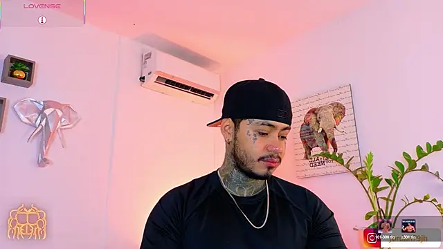 JordanSmiith  online show from June 2026 04:50:02 PM