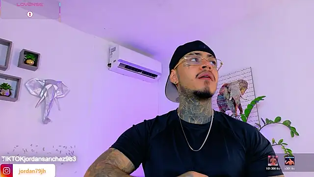 JordanSmiith  online show from May 2026 09:20:02 PM