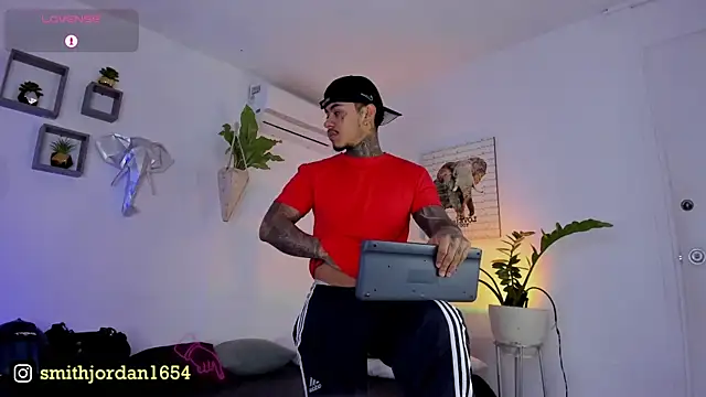 JordanSmiith  online show from March 2025 08:26:02 PM