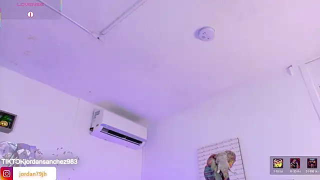 JordanSmiith  online show from May 2026 09:01:02 PM