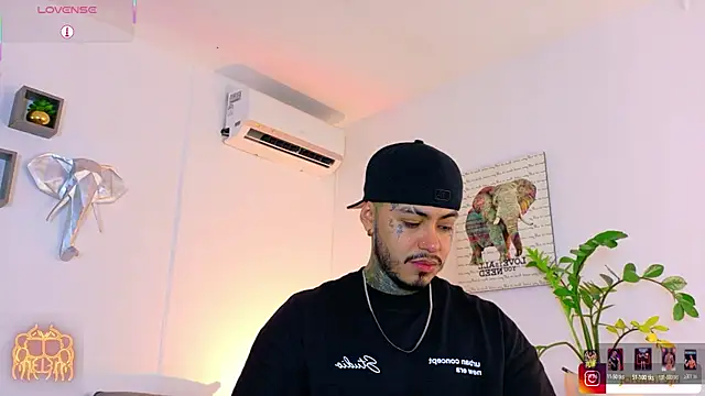 JordanSmiith  online show from July 2026 08:57:01 PM