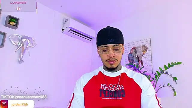 JordanSmiith  online show from May 2026 09:03:03 PM