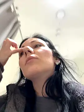 Snapshot of naughty_lucifer chatting on November 2025 05:50:02 PM naughty lucifer online show from November 2025 05:50:02 PM