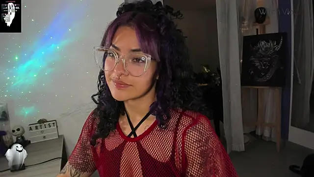 Snapshot of witchviolet chatting on February 2025 11:57:01 PM witchviolet online show from February 2025 11:57:01 PM