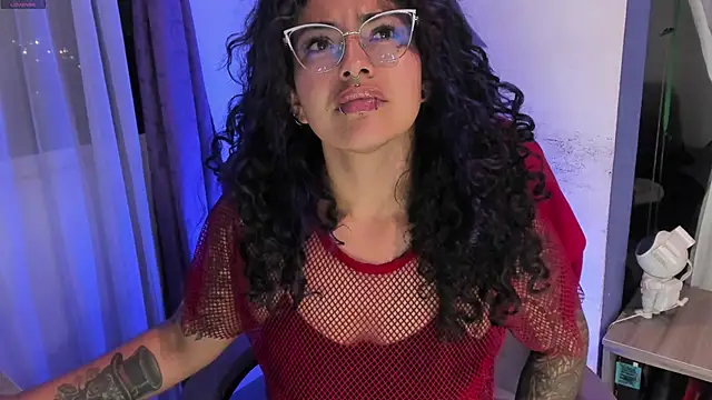 witchviolet online show from November 2025 01:06:01 AM