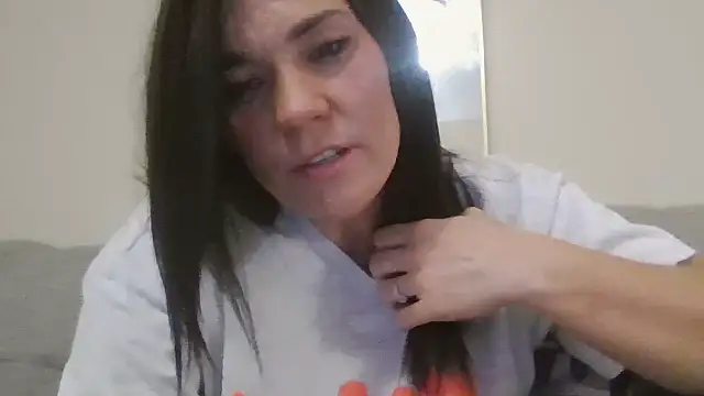 Snapshot of Aahananicole chatting on June 2026 07:57:02 AM Aahananicole online show from June 2026 07:57:02 AM