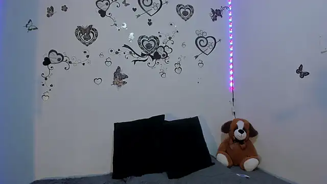 Linisprincehot69 online show from November 2025 04:02:02 AM