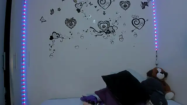 Snapshot of Linisprincehot69 chatting on February 2026 10:34:02 AM Linisprincehot69 online show from February 2026 10:34:02 AM