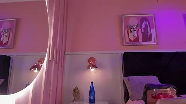 chloe watson  online show from January 2026 07:19:02 PM