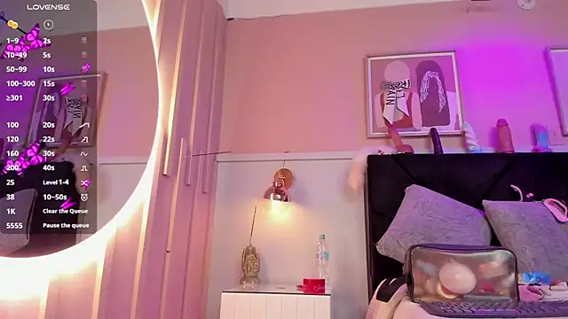 Snapshot of chloe_watson_ chatting on November 2025 07:58:02 PM chloe watson online show from November 2025 07:58:02 PM