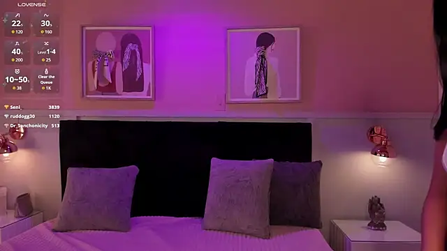 chloe watson  online show from March 2026 08:03:01 PM