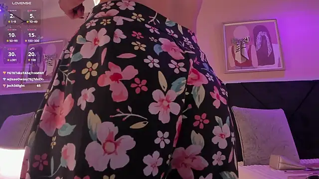 chloe watson  online show from March 2026 07:51:01 PM