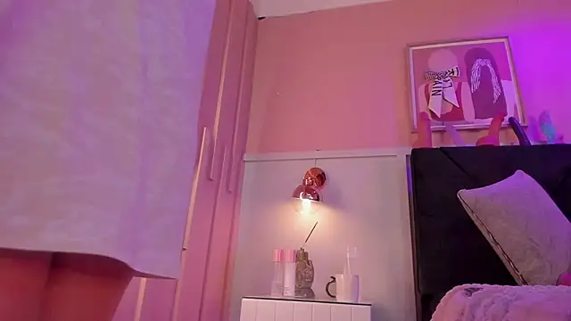 Snapshot of chloe_watson_ chatting on November 2025 08:09:02 PM chloe watson online show from November 2025 08:09:02 PM