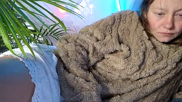 Jony Marta online show from October 2025 09:43:02 AM