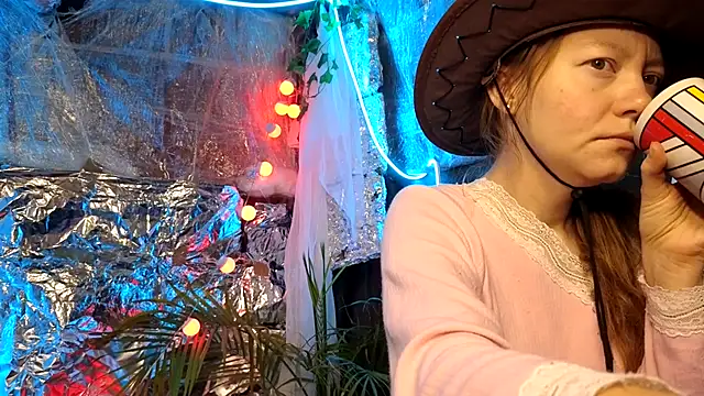 Jony Marta online show from October 2025 02:35:01 AM