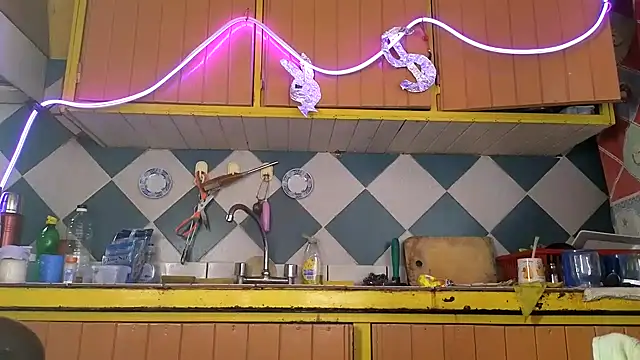 Jony Marta online show from November 2025 05:56:01 AM