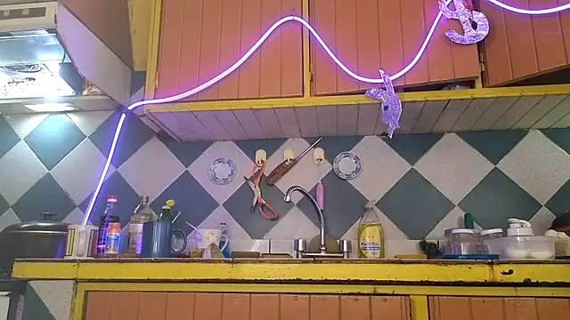 Jony Marta online show from December 2025 01:57:01 PM