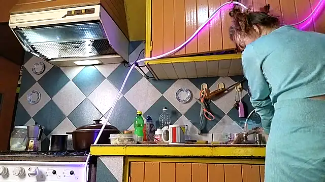 Jony Marta online show from November 2025 01:55:02 AM