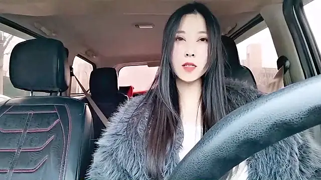 Snapshot of Fannywell chatting on January 2026 08:07:02 AM Fannywell online show from January 2026 08:07:02 AM