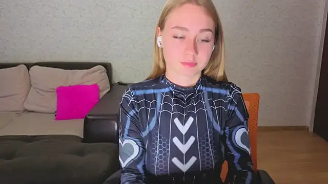 natali2550 online show from October 2025 03:25:01 PM