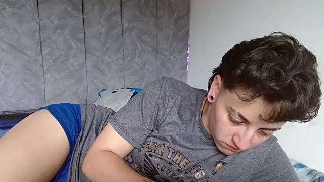 linda 33 online show from September 2025 04:14:02 PM