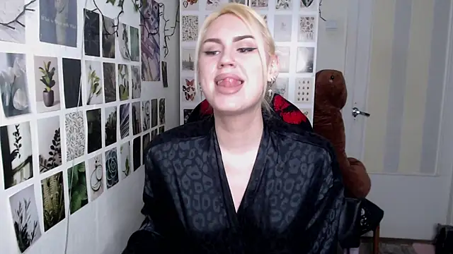 CapriScorpion online show from March 2026 01:26:01 PM