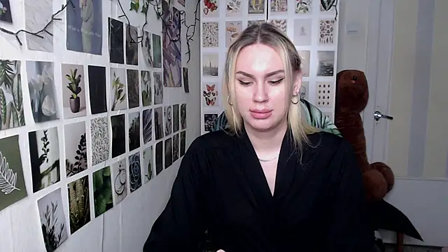 CapriScorpion online show from February 2026 02:14:02 PM