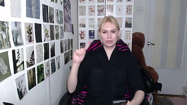 CapriScorpion online show from July 2026 01:07:02 PM