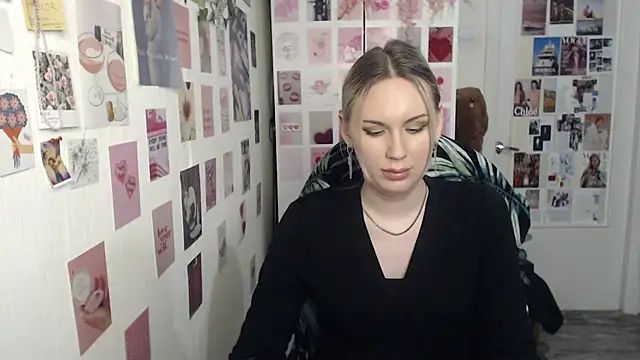 CapriScorpion online show from February 2025 05:00:01 PM