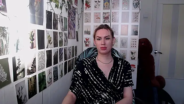 CapriScorpion online show from February 2026 01:01:02 PM