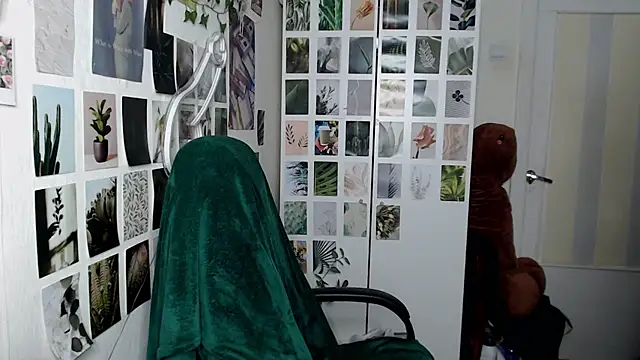 CapriScorpion online show from September 2025 12:34:02 PM