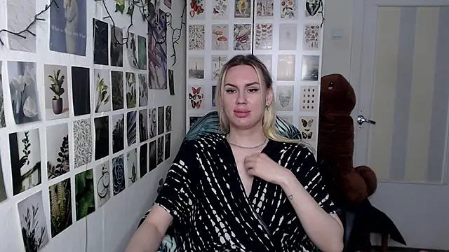 CapriScorpion online show from February 2026 11:54:02 AM