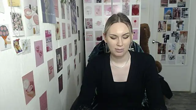 CapriScorpion online show from March 2025 06:13:02 PM